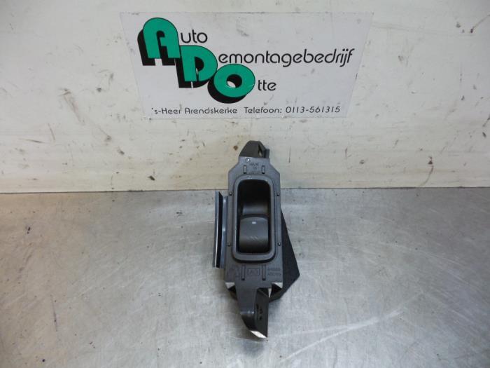 Elektrisch Raam Schakelaar van een Subaru Legacy (Legacy 04-, Subaru, Gebruikt, -, -