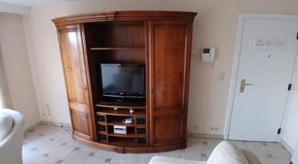 TV-meubel/boekenkast, dressoir/buffet, eettafel en 6 stoelen, Ophalen, Zo goed als nieuw