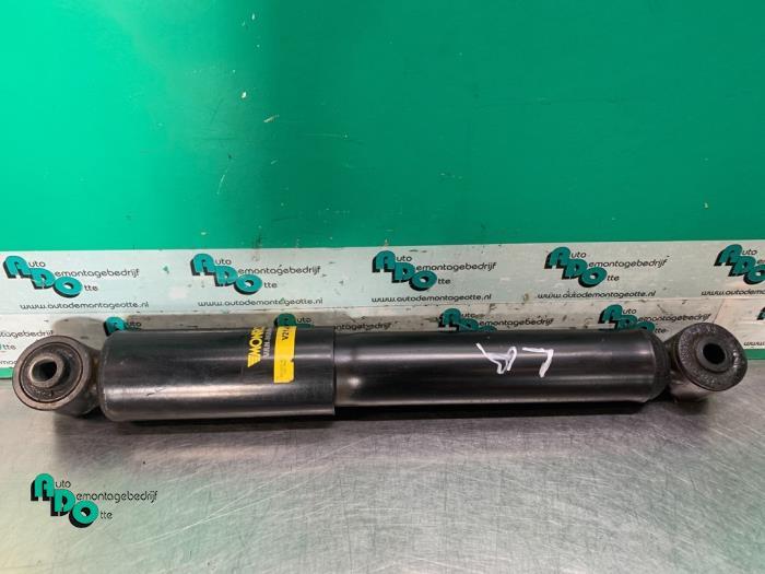 Amortisseur arrière gauche d'un Renault Master (Master 4 19, Autos : Pièces & Accessoires, Suspension & Châssis, Renault, Utilisé