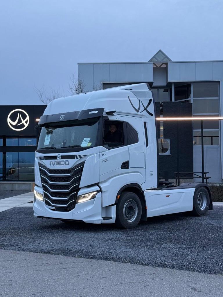 Iveco S-way in huurkoop vanaf 999€/maand, Particulier, Te koop, Iveco