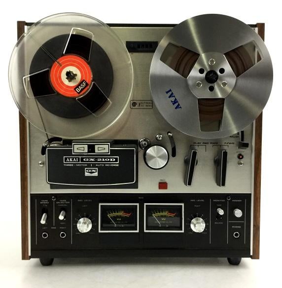 Akai GX-210D + 10 bandes + bobines métalliques fonctionnent , Enlèvement, Utilisé, Akai