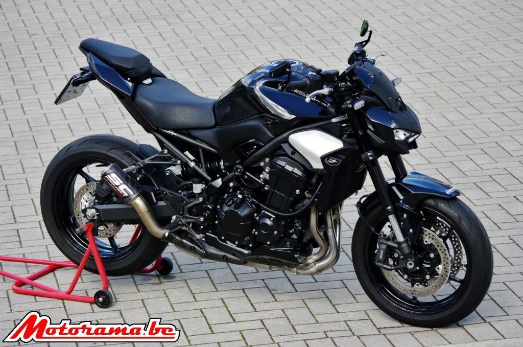 Kawasaki Z900 - 2025 - 3000 km @Motorama, Motos, Permis Moto A, Entreprise, Plus de 35 kW, Échappement sport