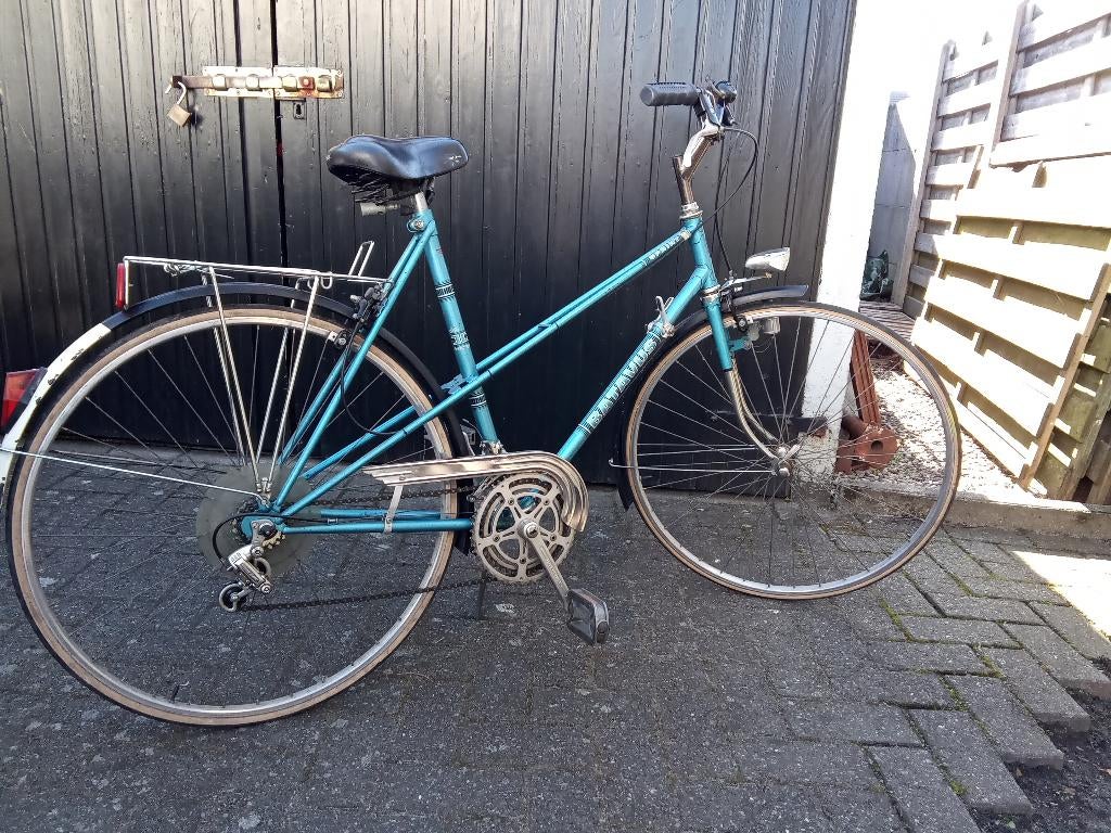 Damesfiets retro merk Batavus sprint in goede staat., Fietsen en Brommers, Ophalen, Gebruikt, Batavus, Versnellingen