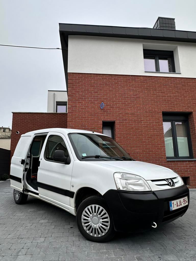 Peugeot Partner 16HDI 2011  119000Km  pret à immatriculer, Autos, Achat, 750 kg, 2 places, Boîte manuelle