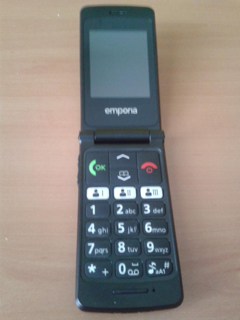 Nieuwe   gsm empora Flip basic, Ophalen of Verzenden, Nieuw, Overige typen, Overige merken