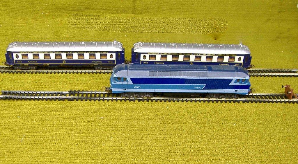 Trein H0 - Loco SNCF + 2 slaapwagens, Hobby en Vrije tijd, Modeltreinen | H0, Ophalen, Gebruikt, Lima