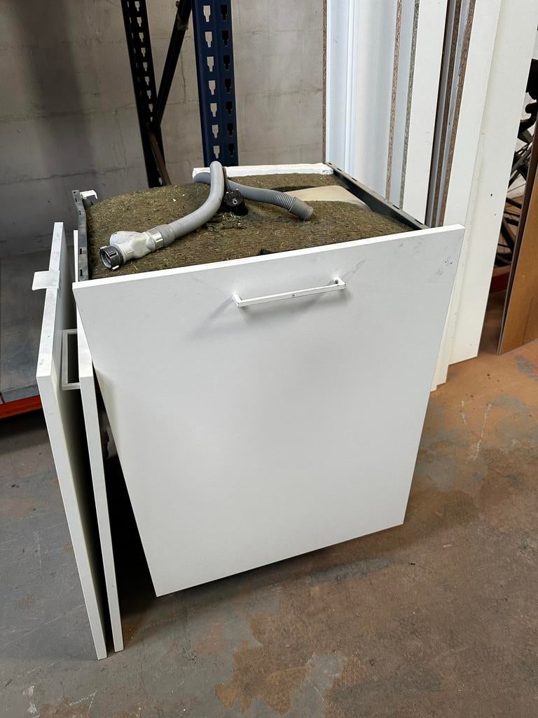 Inbouw vaatwasser, Elektronische apparatuur, Vaatwasmachines, Ophalen, Zo goed als nieuw, Inbouw