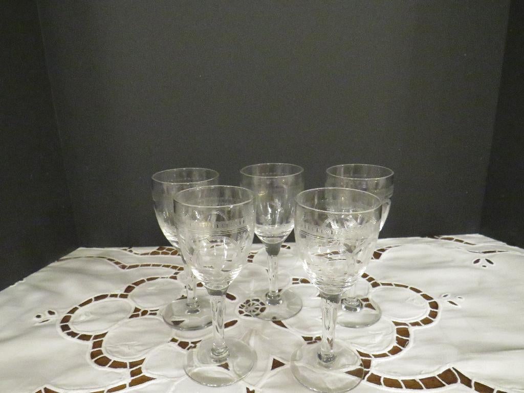 5 verres anciens gravés, Enlèvement ou Envoi
