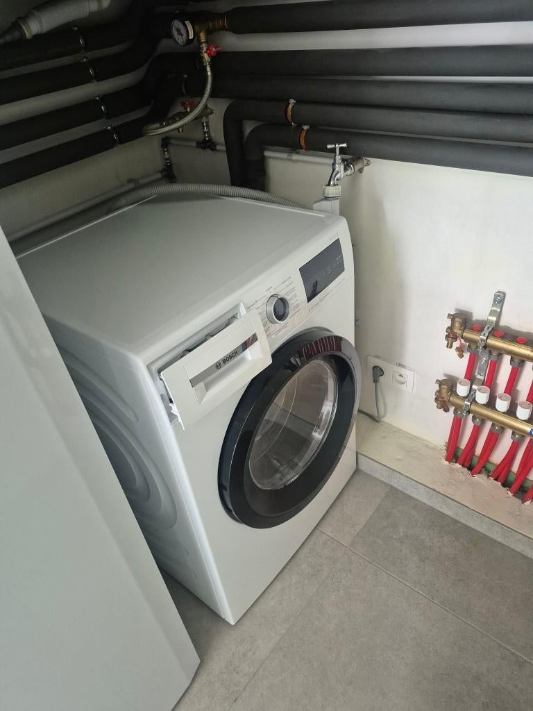 Wasmachine (Bosch), Elektronische apparatuur, Wasmachines, Ophalen, Zo goed als nieuw, 85 tot 90 cm, 1200 tot 1600 toeren