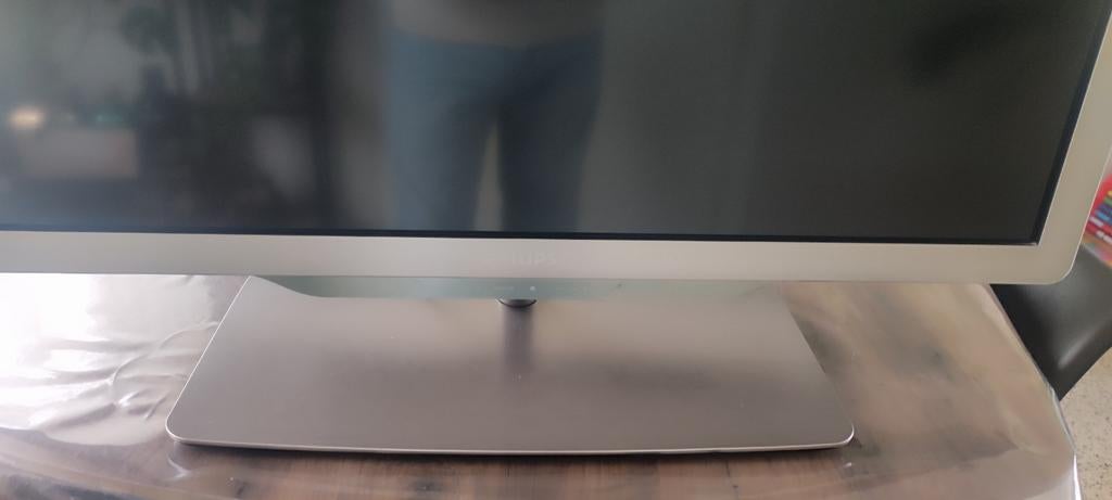 Tv Philips 70cm. 80 inch, Ophalen