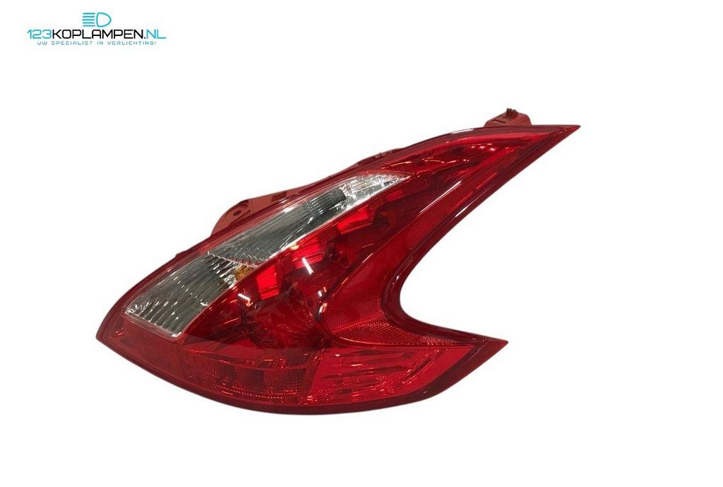 Nissan 370Z achterlicht rechts LED, Autos : Pièces & Accessoires, -, -, Origine de la pièce connue, Utilisé