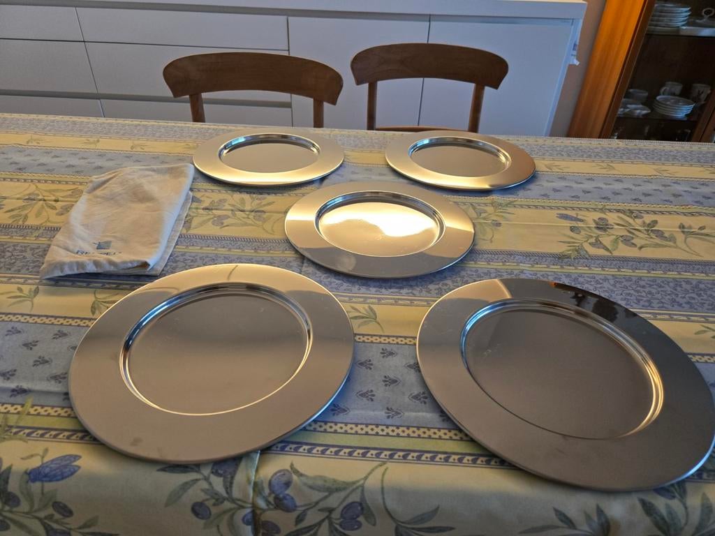 Vijf inox onderborden getekend 18/10 in nieuwe staat,, Antiek en Kunst, Ophalen of Verzenden