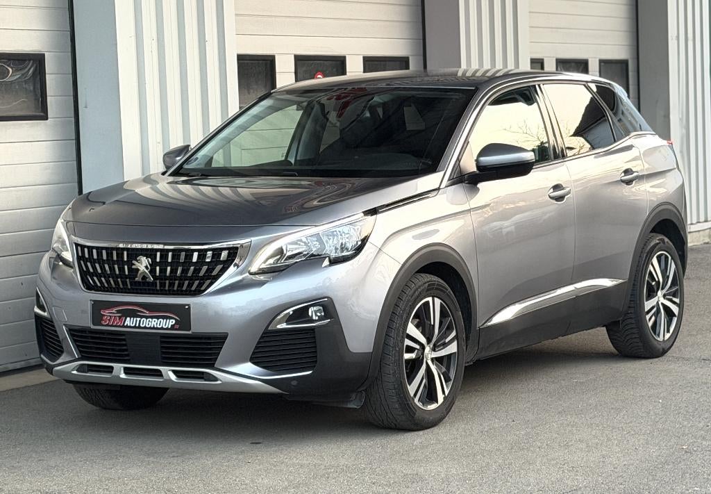 Peugeot 3008 1.2/Benzine/Carplay/Led/Camera/Leder/Euro6b/, Auto's, Peugeot, 4 deurs, Euro 6, 1199 cc, Grijs