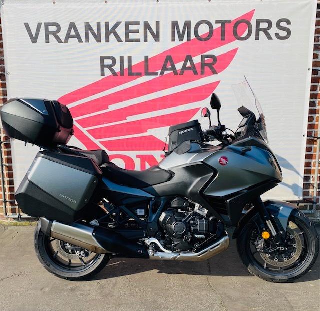 NT1100 DCT /NT1100/DCT/AUTOMAAT