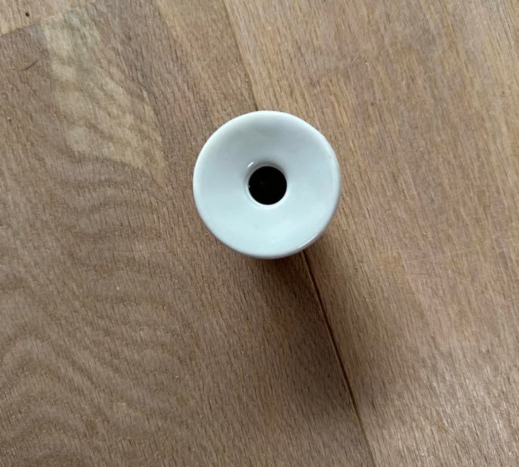 Ancien encrier de bureau, Enlèvement