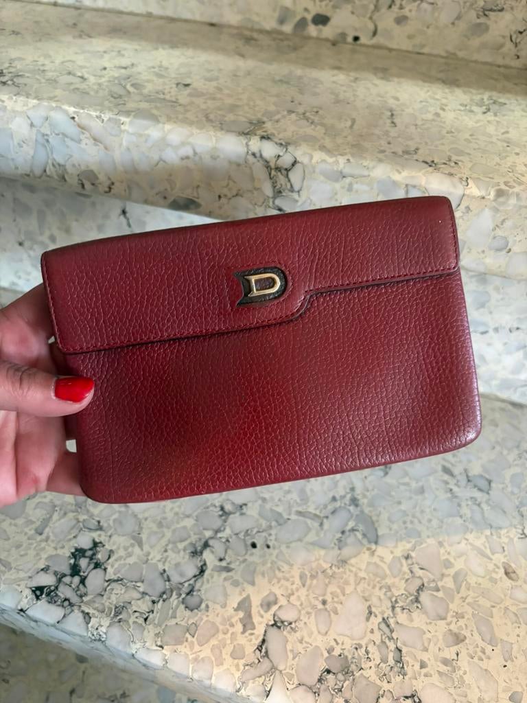 DELVAUX pochette portemonnee kleur rosso, Handtassen en Accessoires, Ophalen of Verzenden, Zo goed als nieuw, Rood, Leder