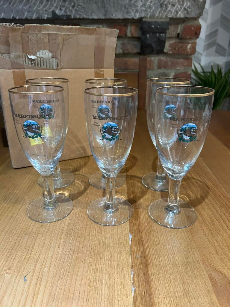 6 verres Maredsous, Enlèvement, Verre à bière
