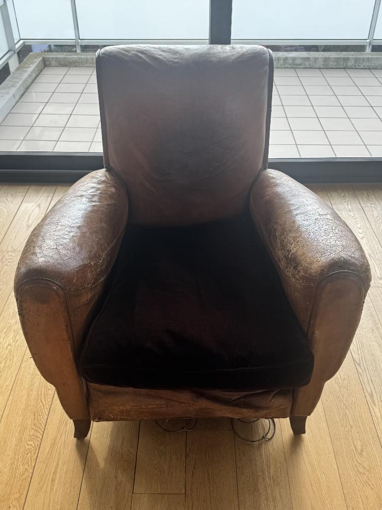 Vintage clubfauteuil in cognac leer — jaren 60, Huis en Inrichting, Fauteuils, Gebruikt, Hout, Leer, 50 tot 75 cm, Minder dan 75 cm