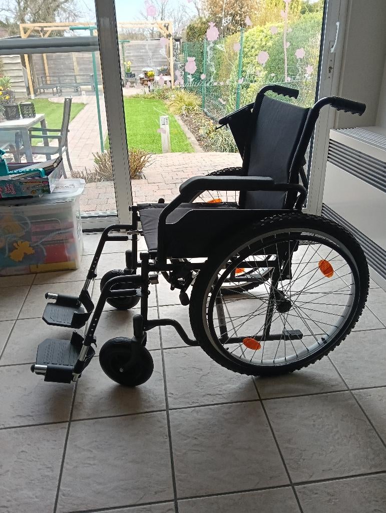 Rolstoel inklapbaar (zo goed als nieuw), Diversen, Rolstoelen, Ophalen, Inklapbaar, Zo goed als nieuw, Handbewogen rolstoel