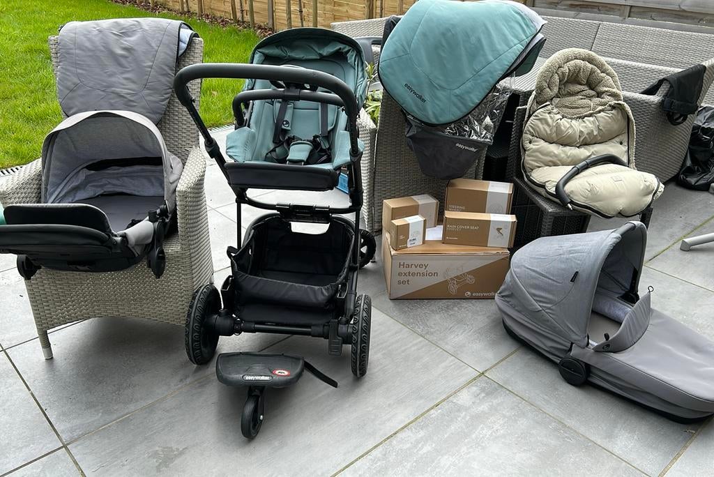 Easywalker harvey 2 buggy, ligbed,voetzakken etc, Dieren en Toebehoren, Ophalen, Zo goed als nieuw