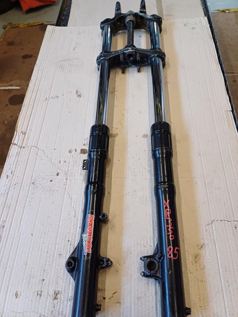 honda xr 350 model '85 voorvork in goede staat, Motos, Pièces | Honda, Enlèvement ou Envoi, Utilisé