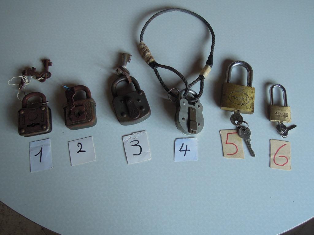 sloten slotjes met sleutel, Ophalen of Verzenden