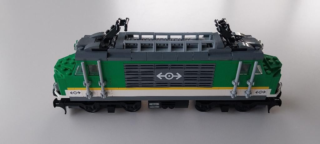 Lego trein 60198: locomotief (niet gemotoriseerd), Kinderen en Baby's, Speelgoed | Duplo en Lego, Ophalen of Verzenden, Zo goed als nieuw
