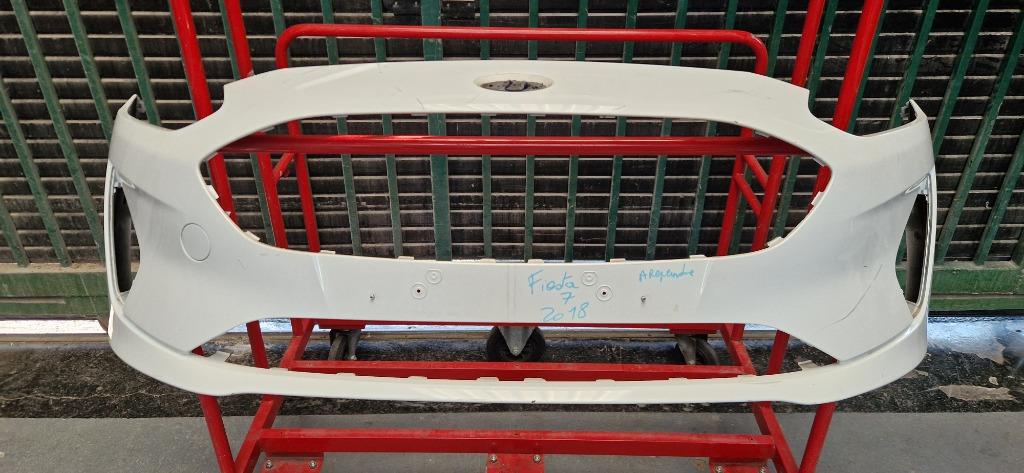 Pare choc AVANT FORD FIESTA 7 VII 2017 2018 2019 MK7, Ophalen, Voor, Ford