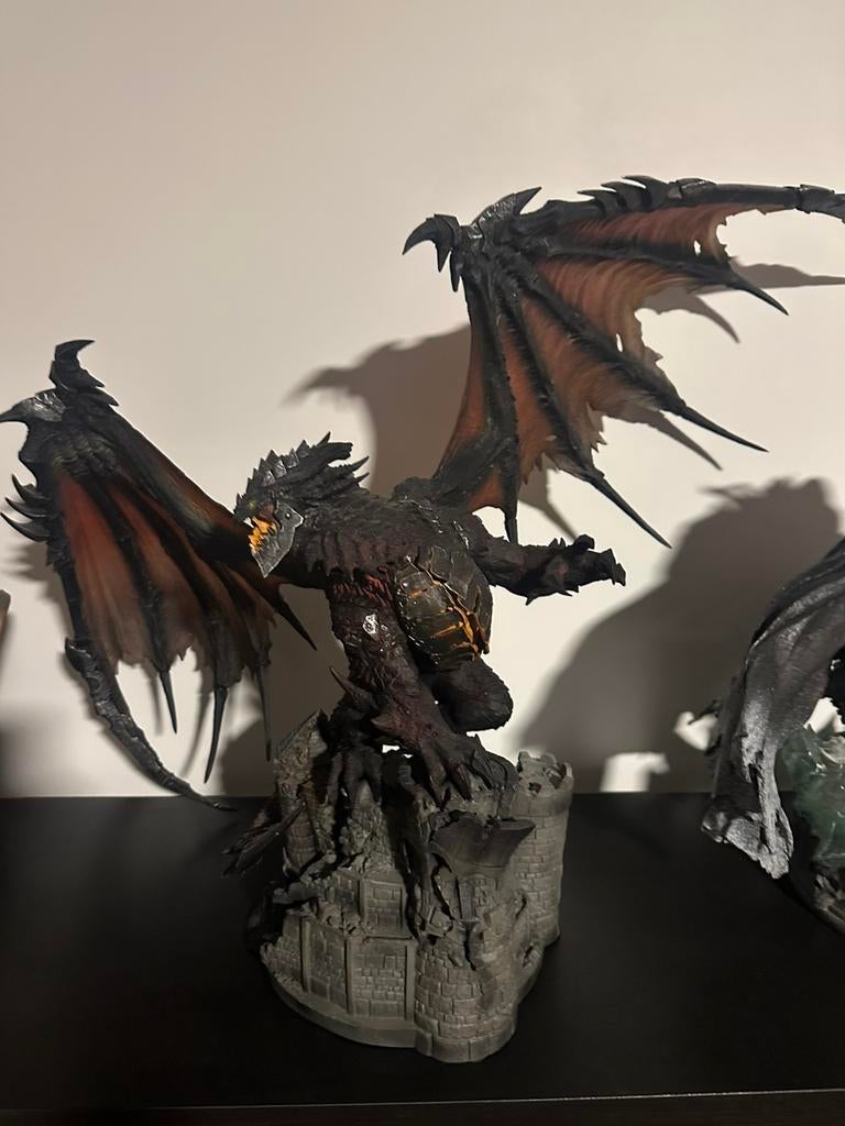 Sideshow Statue. Deathwing,, Ophalen, Zo goed als nieuw
