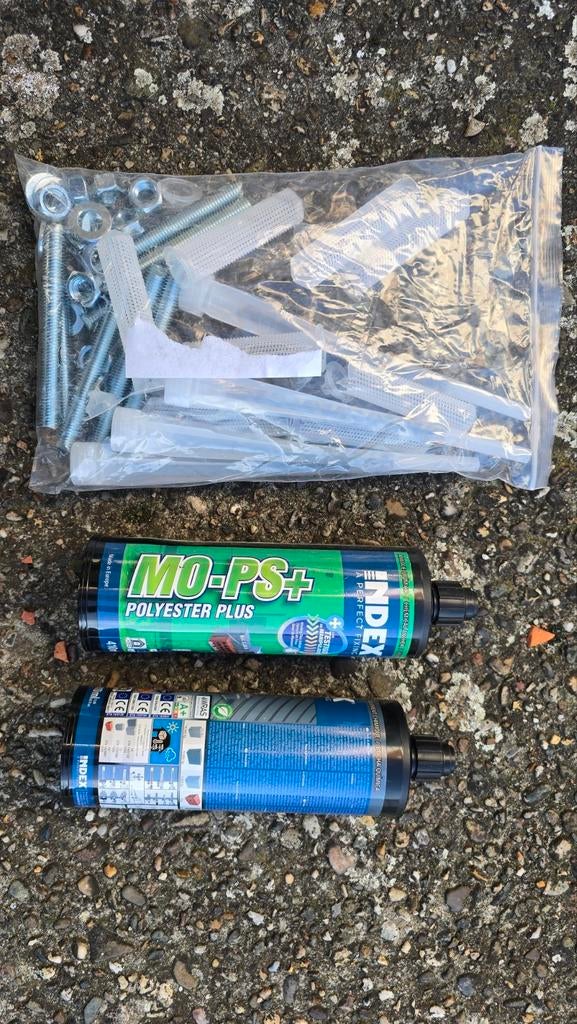 Chemisch anker Index polyester en hybrid resin met ankers., Doe-het-zelf en Bouw, Ophalen