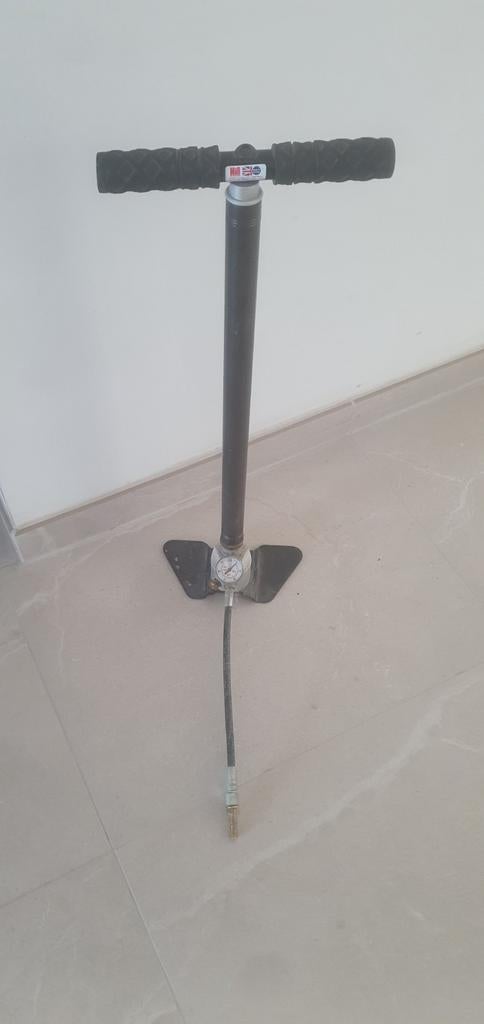 Pompe hill 300 bar pour carabine Pcp plomb, Sports & Fitness, Enlèvement