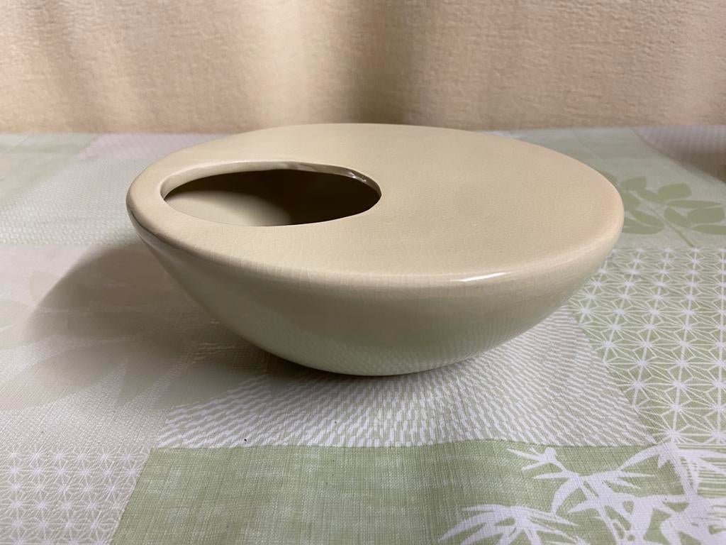 Bolvormige vaas Céline de Lys, Ophalen