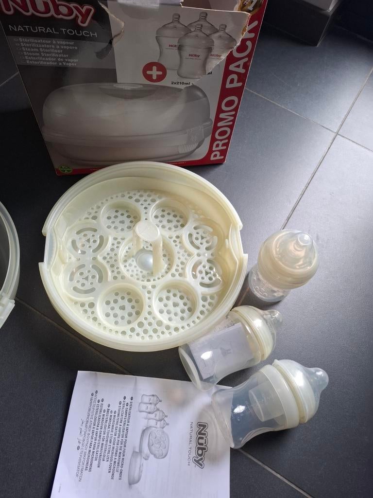Sterilisator met 3 flesjes, Ophalen of Verzenden, Zo goed als nieuw, Sterilisator