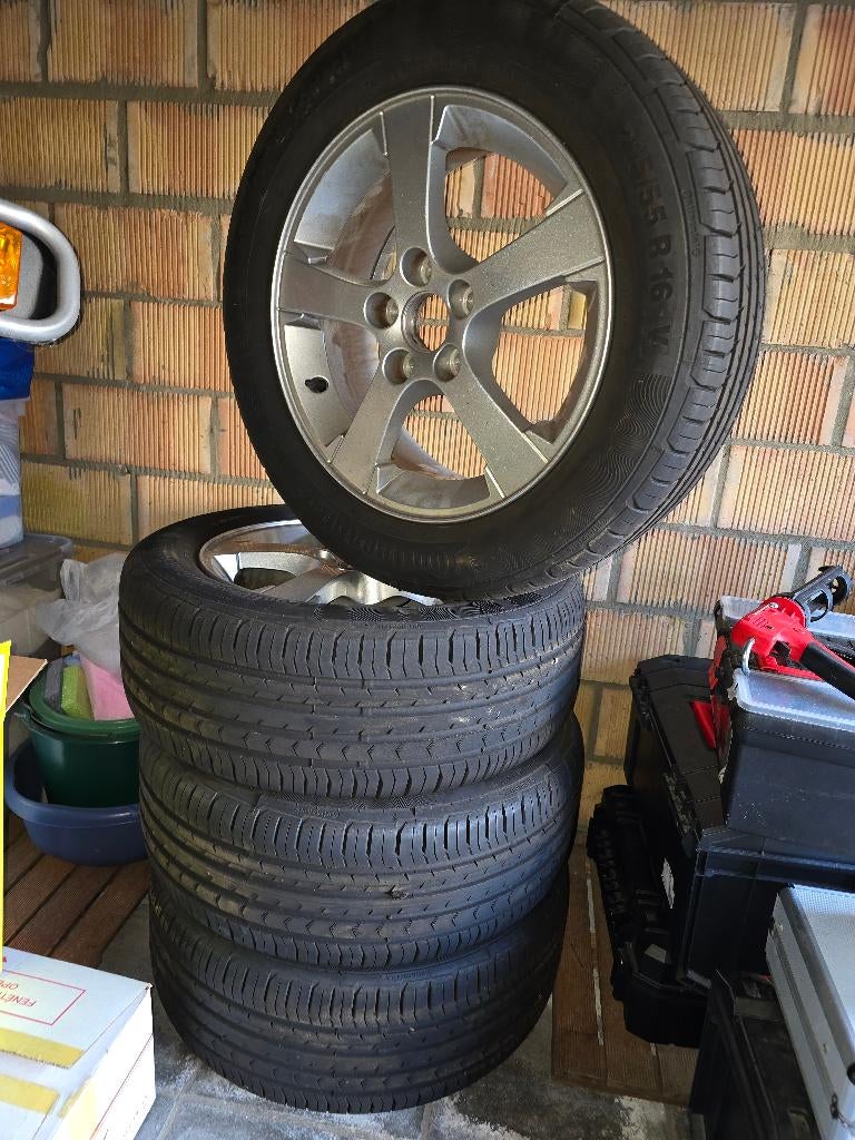 Set (4) zomerbanden op velg te koop, Auto-onderdelen, Banden en Velgen, Ophalen, 215 mm, 16 inch, Banden en Velgen