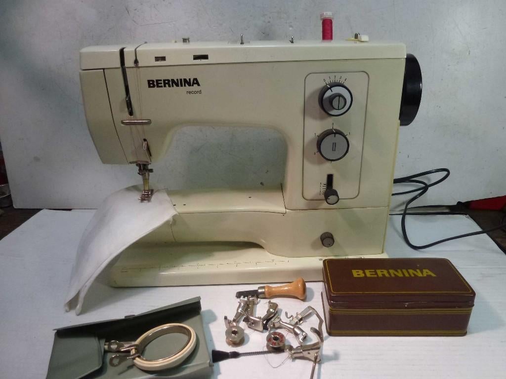 machine à coudre BERNINA 830 Record, Hobby en Vrije tijd, Naaimachines en Toebehoren, Gebruikt, Naaimachine, Bernina, Ophalen