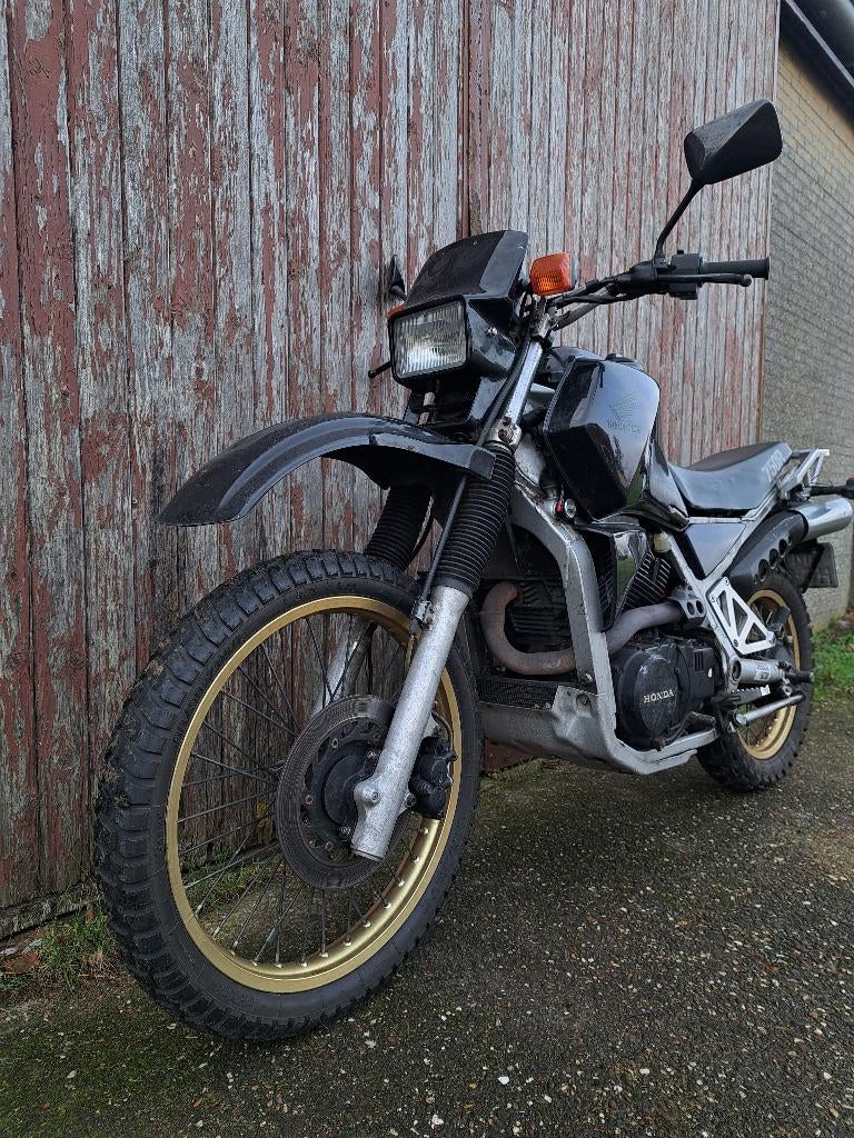 Honda Xlv 750 r, Motoren, Motoren | Honda, 750 cc, Cardan-aandrijving, 2 cilinders, Particulier
