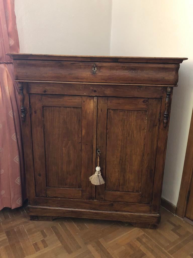 Kast, Huis en Inrichting, Kasten | Kleerkasten, Ophalen, Gebruikt, Met deur(en)