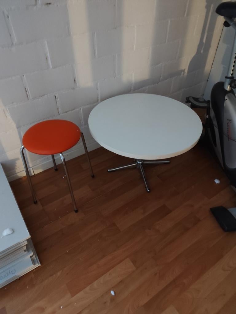 vintage salontafel en krukje, Enlèvement, Utilisé