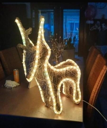 Hertje met verlichting, Ophalen, Gebruikt