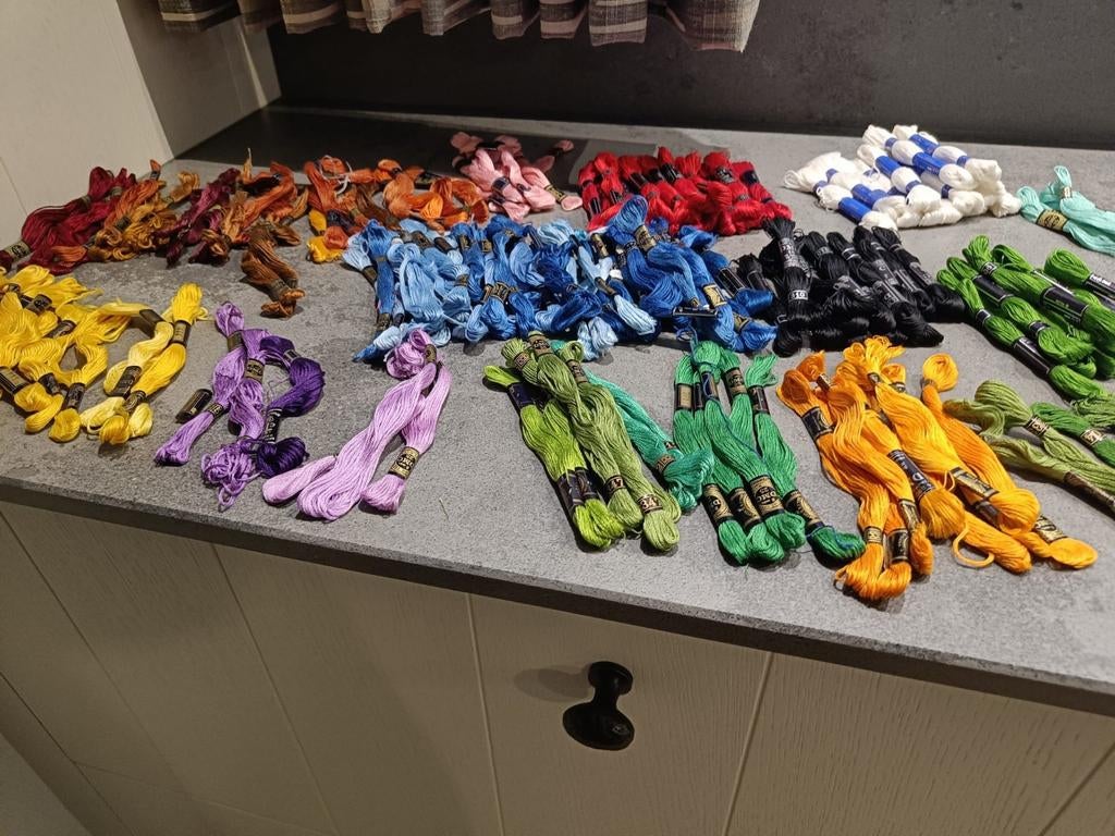 Borduurgaren DMC, Hobby en Vrije tijd, Ophalen