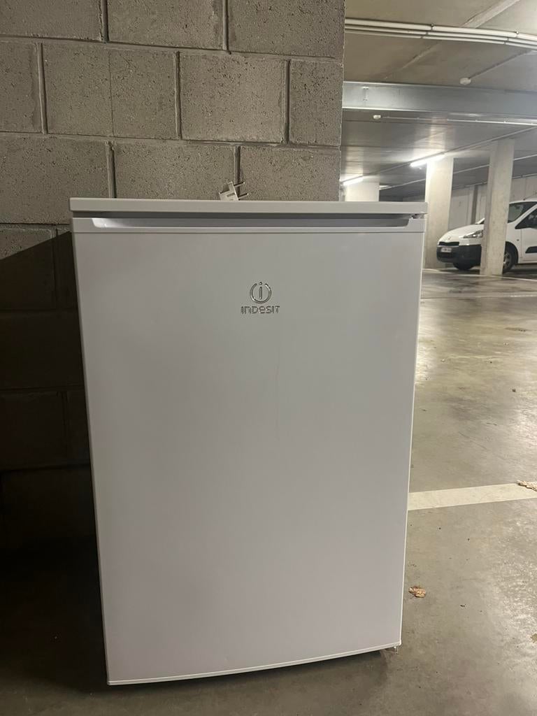 Diepvries, Elektronische apparatuur, Koelkasten en IJskasten, Ophalen, Zo goed als nieuw