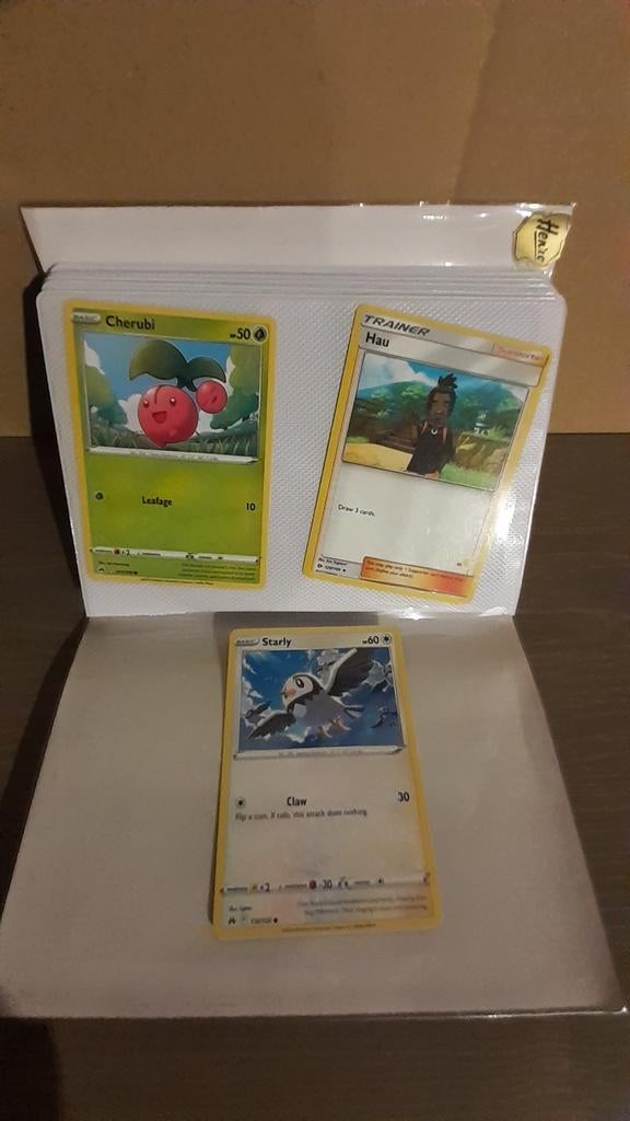 41 pokemon kaarten in nieuwe staat samen voor € 3, Ophalen of Verzenden