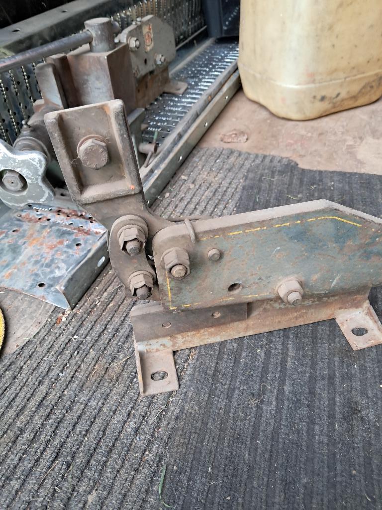 knipschaar voor metaal, Ophalen, Zo goed als nieuw