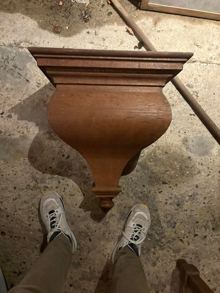 Koppel grote muursokkels uit kerk, Antiek en Kunst, Antiek | Religieuze voorwerpen, Ophalen