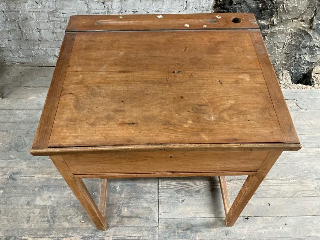 Pupitre d'élève/debout en bois H88cmx74x63, Enlèvement, Utilisé