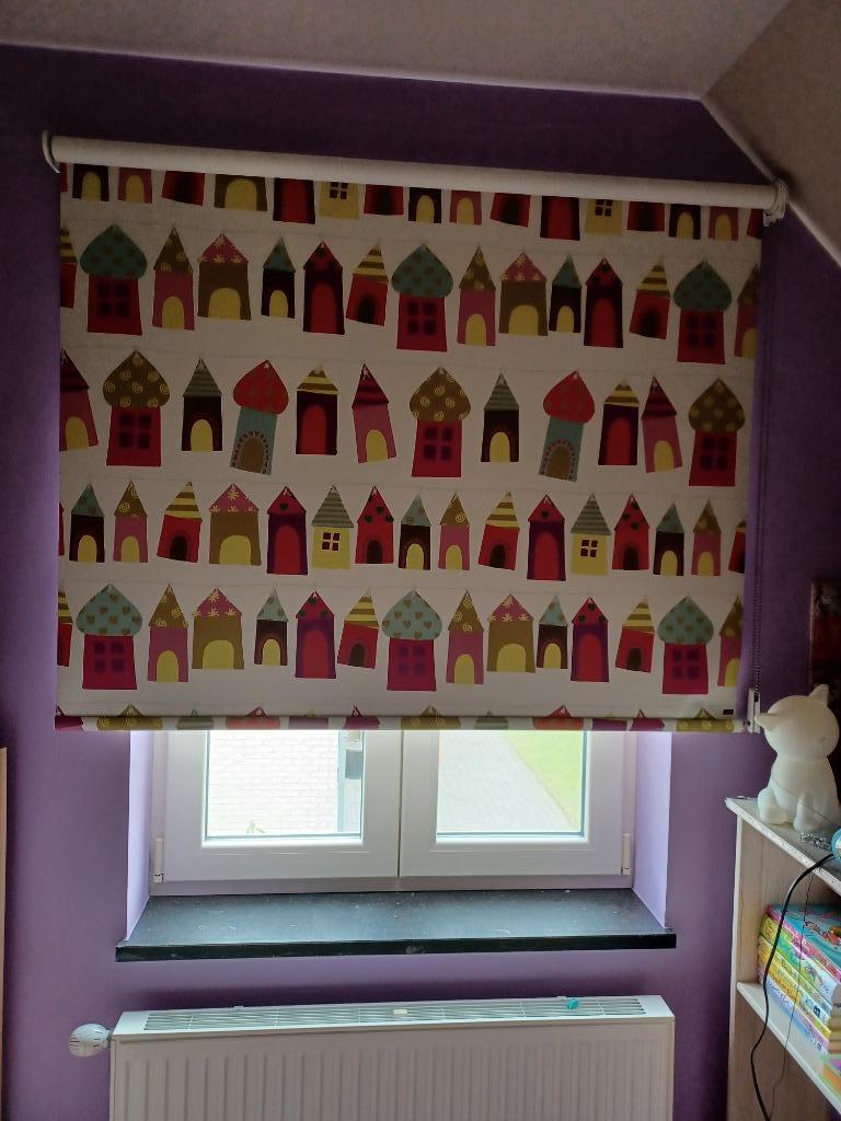 verduisterend rolgordijn Luxaflex prinsessenkastelen, Huis en Inrichting, Ophalen, 100 tot 150 cm, Zo goed als nieuw, 150 tot 200 cm