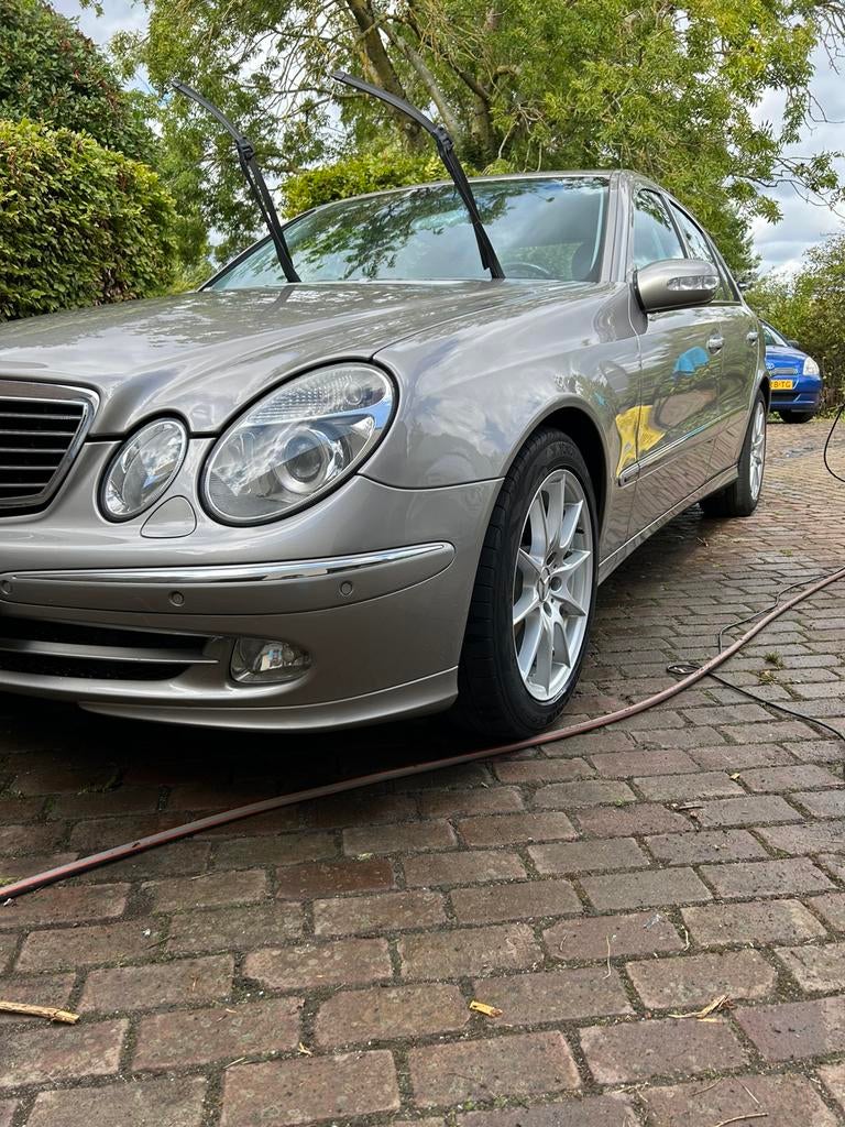 Mercedes E220 cdi avantgarde, Auto's, Mercedes-Benz, Automaat, Leder, Diesel, Particulier