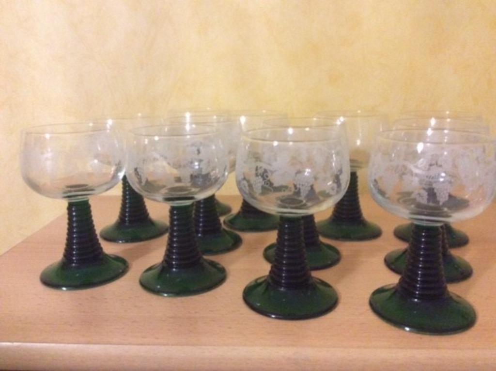 12 verres à vin blanc, Enlèvement, Neuf, Verres et Verres à shot