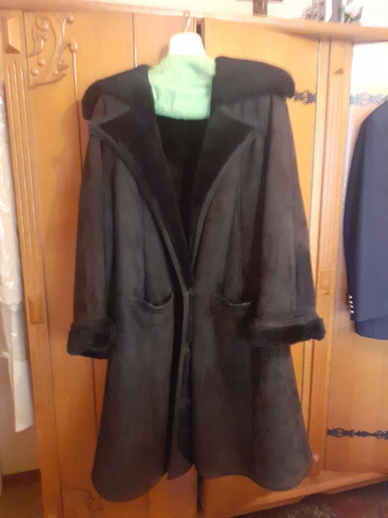 Parmentier Mouton revient, Taille 42/44 (L), Parmentier, Porté, Noir