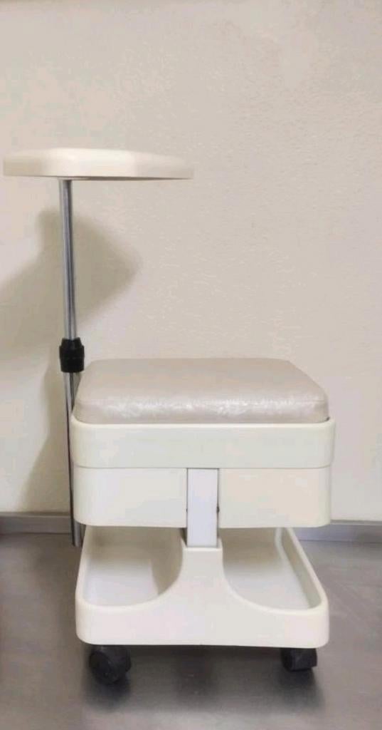 💅 voir decoration rare assise tabouret sur roulettes crème, Enlèvement, Utilisé